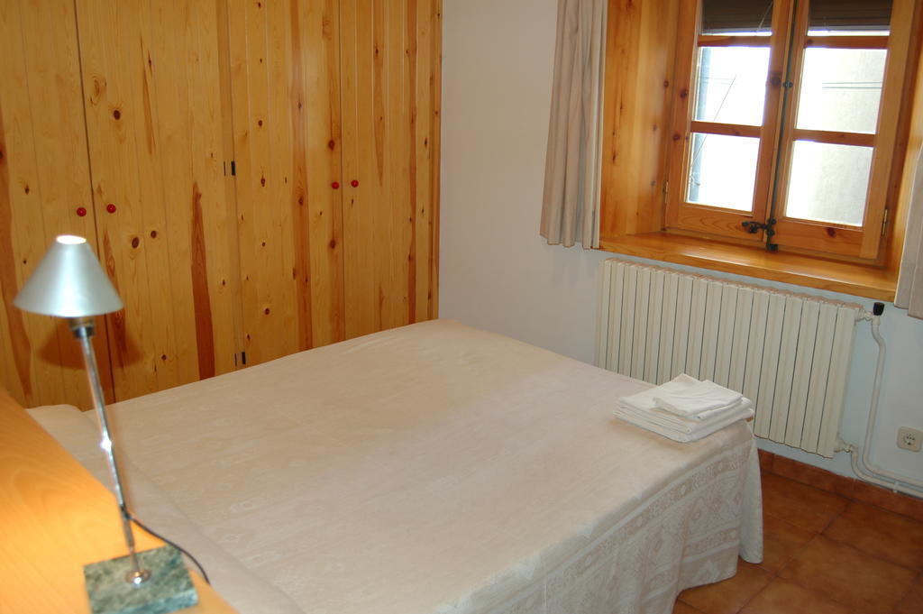 Apartaments Vall Ferrera Areu Cameră foto